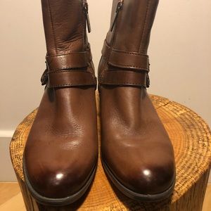 Bussola Leather Boots Women Size 38 (US 7.5-8)